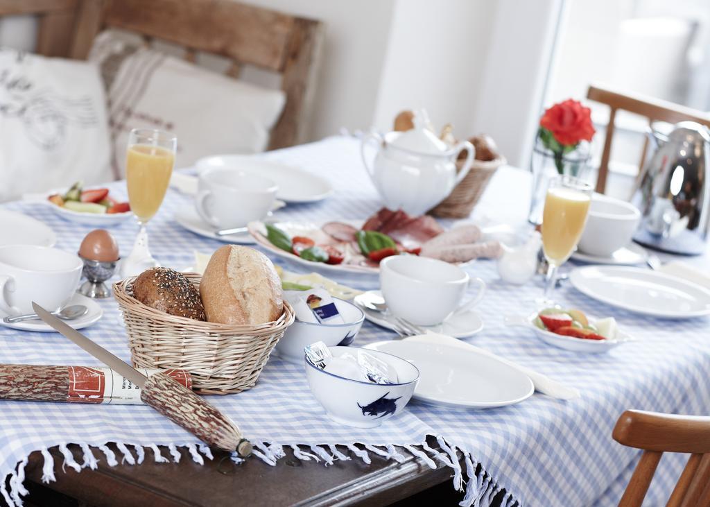 Hotel Cafe Del Maar Schalkenmehren Ngoại thất bức ảnh